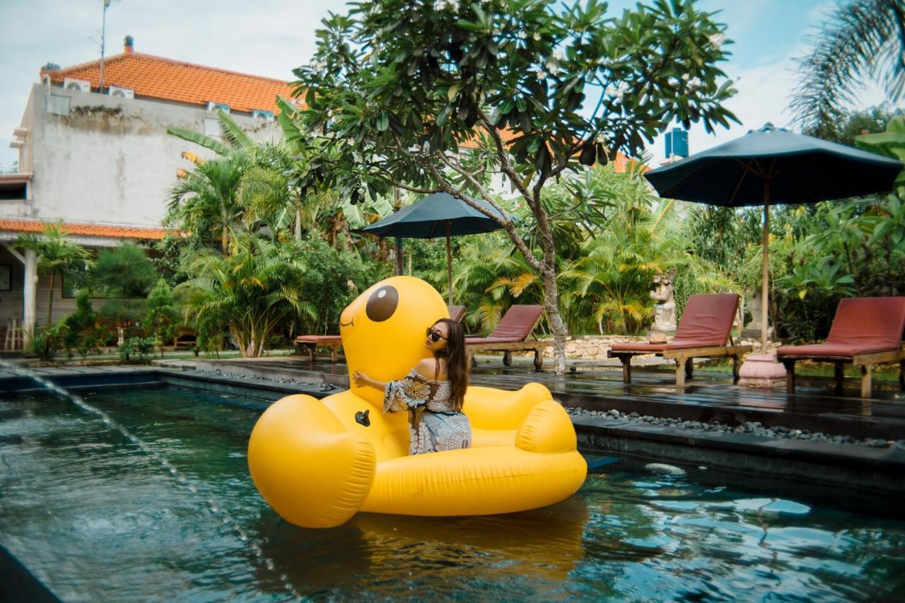 The Canda Villa Nusa Lembongan Exterior photo
