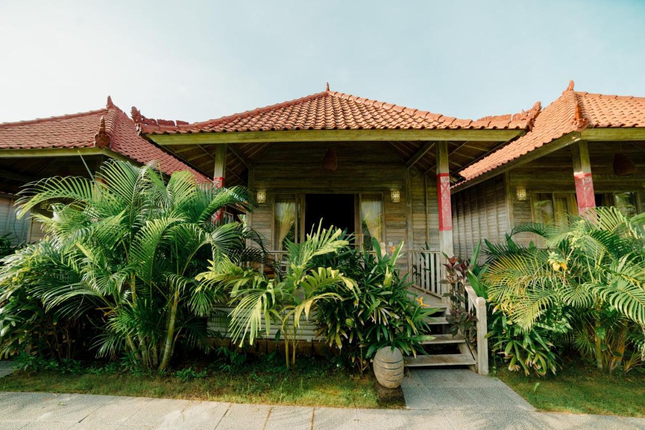 The Canda Villa Nusa Lembongan Exterior photo