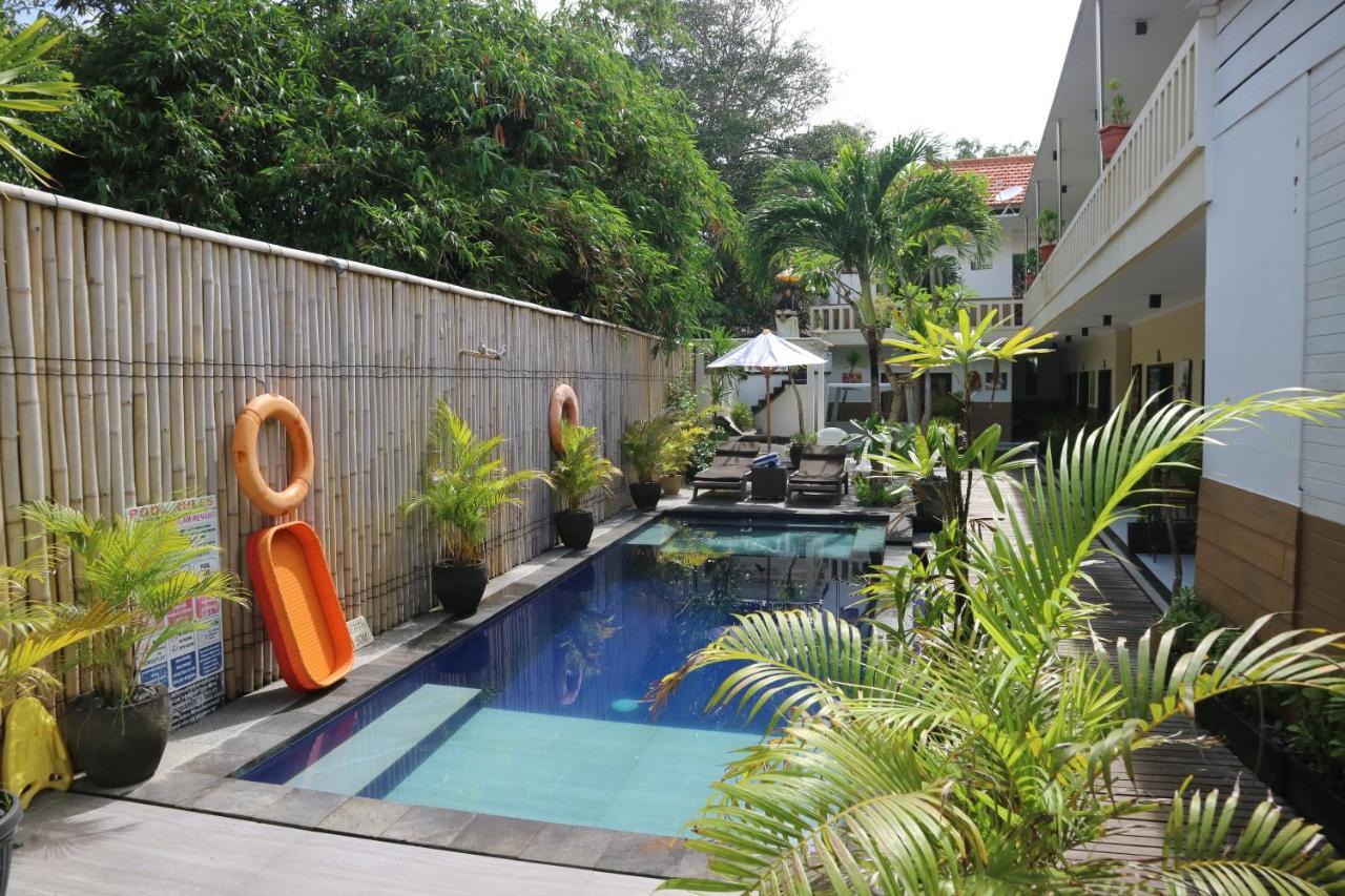 The Canda Villa Nusa Lembongan Exterior photo