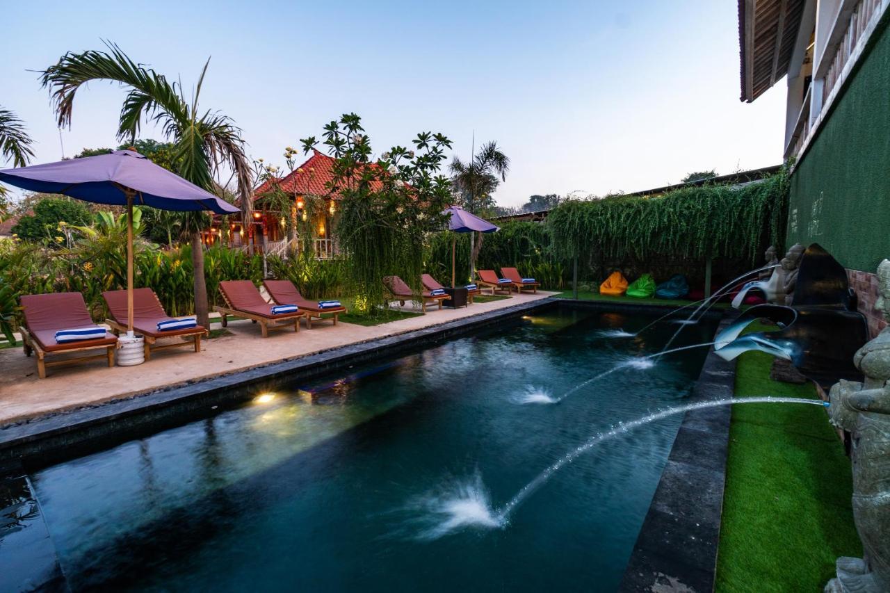 The Canda Villa Nusa Lembongan Exterior photo