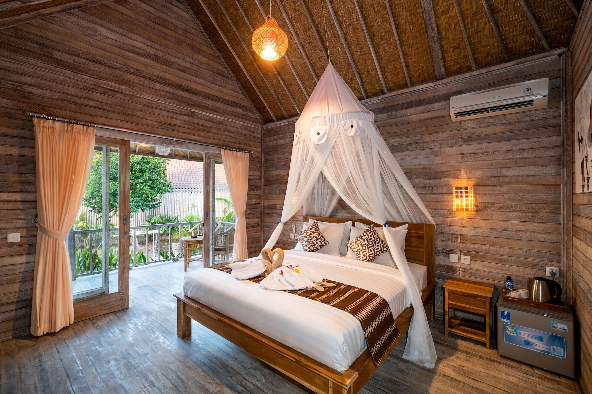 The Canda Villa Nusa Lembongan Exterior photo
